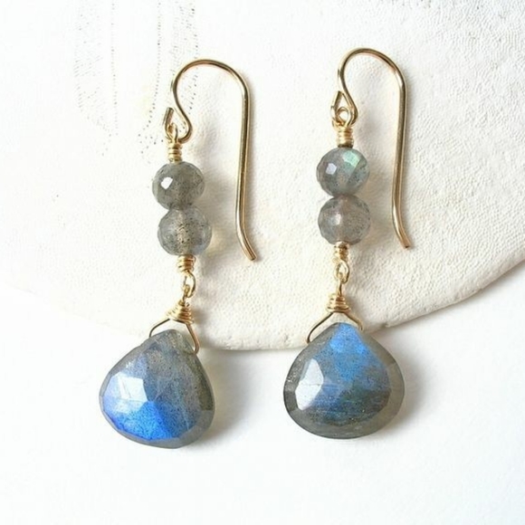 Jewelry - Picture 7 of 12